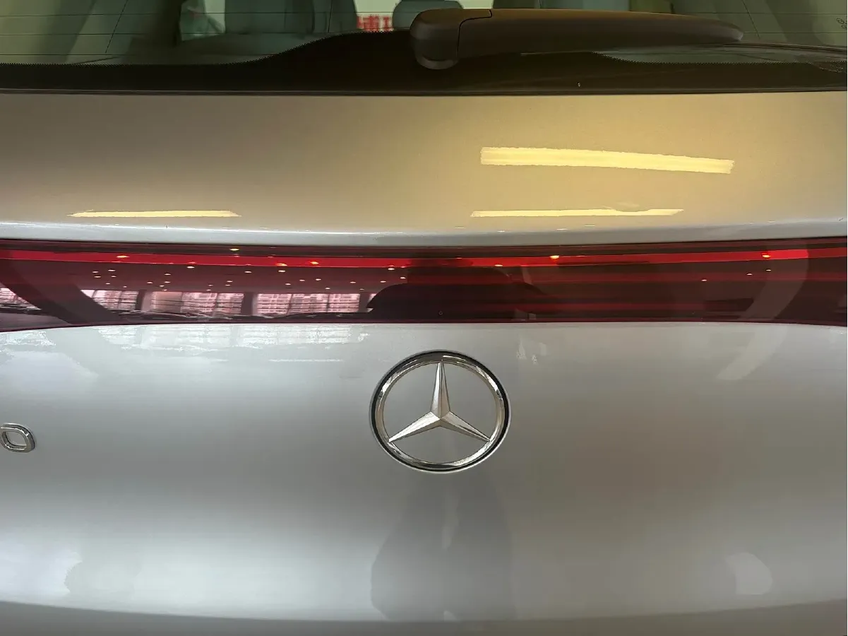2023 Mercedes-Benz EQS SUV BEV 111.8KWH,autocango,china used car exporter,china ev exporter,chinese used car exporter,chinese used ev exporter