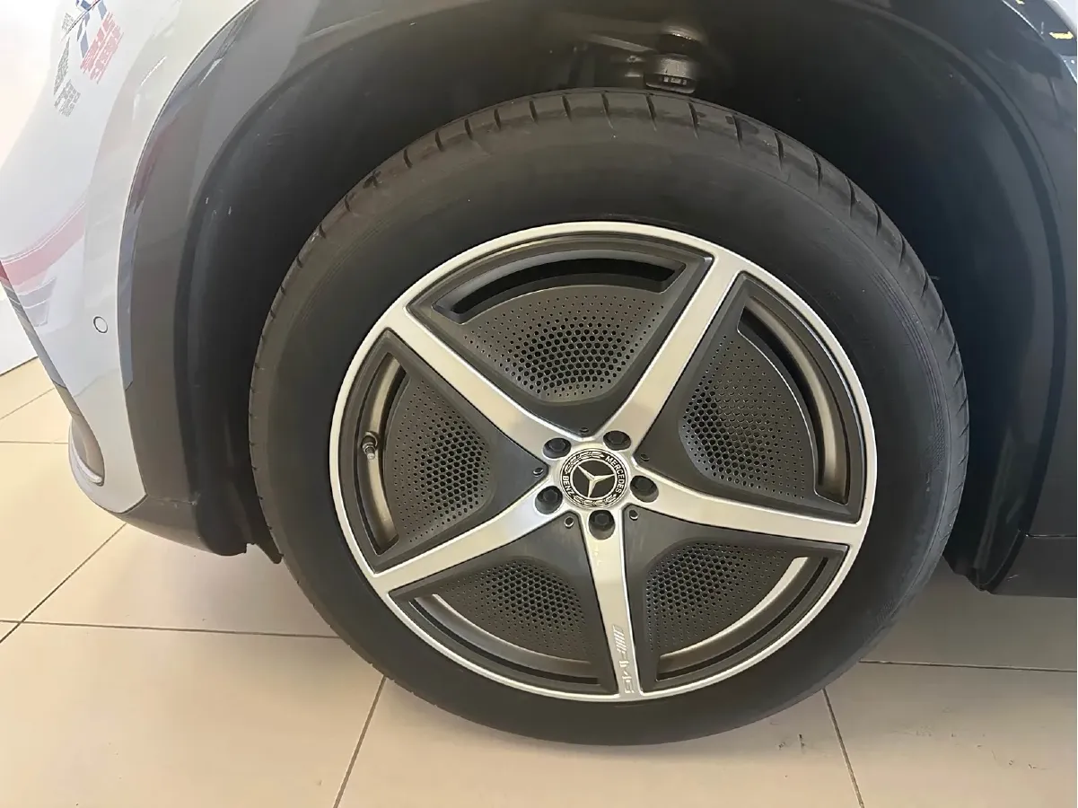 2023 Mercedes-Benz EQS SUV BEV 111.8KWH,autocango,china used car exporter,china ev exporter,chinese used car exporter,chinese used ev exporter