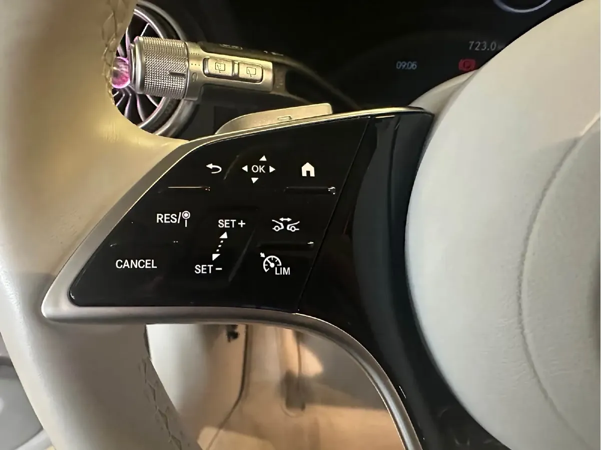 2023 Mercedes-Benz EQS SUV BEV 111.8KWH,autocango,china used car exporter,china ev exporter,chinese used car exporter,chinese used ev exporter