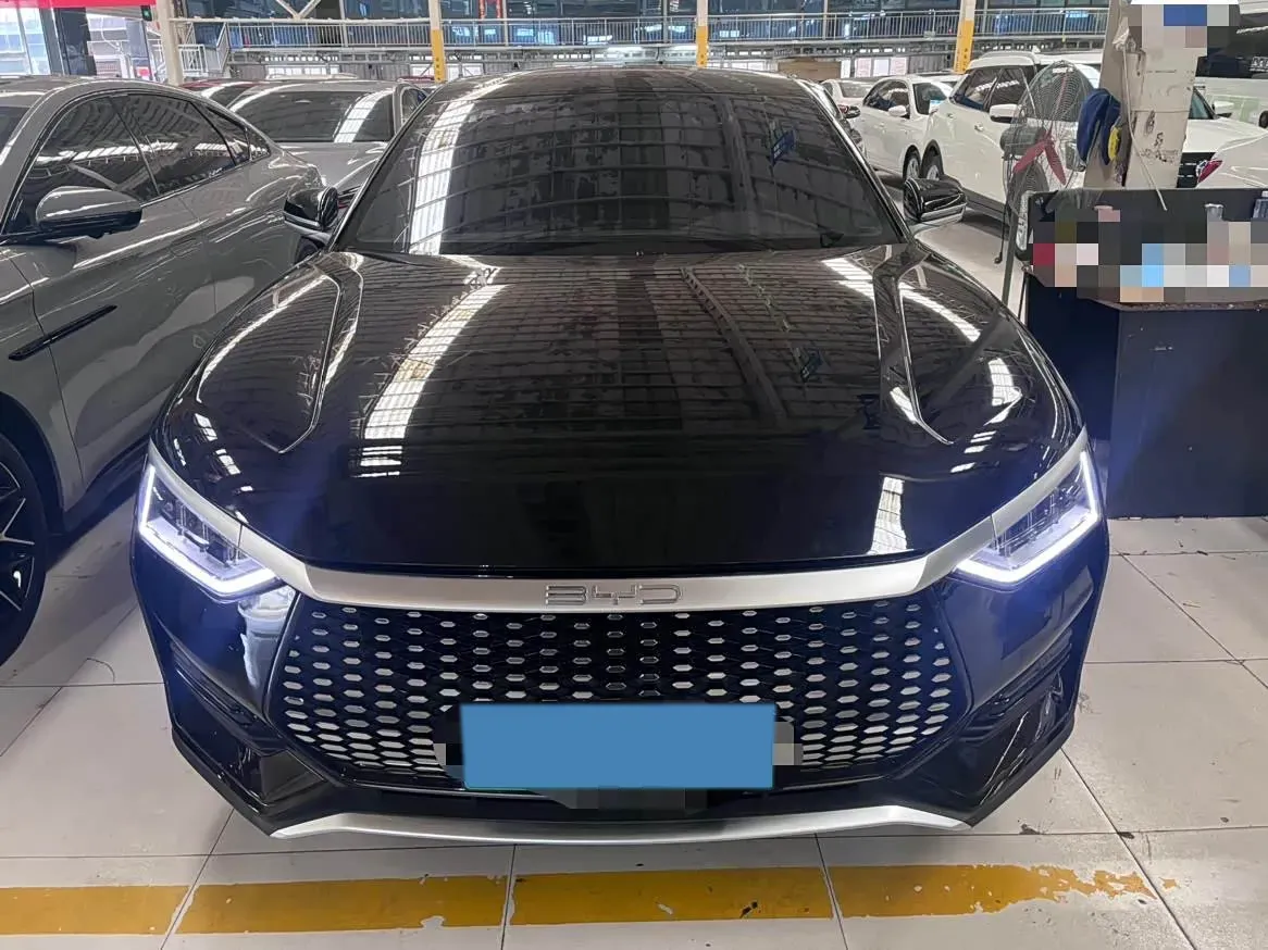 2022 BYD e9 BEV 63.36KWH,autocango,china used car exporter,china ev exporter,chinese used car exporter,chinese used ev exporter