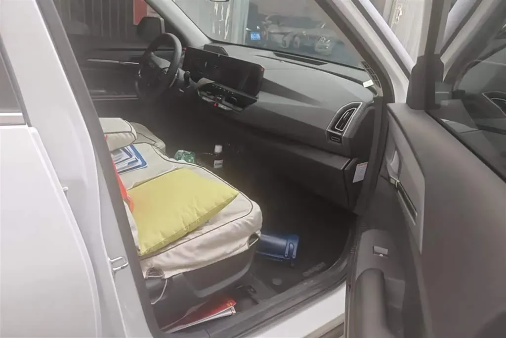 2024 Kia EV5 BEV 64.2KWH,autocango,china used car exporter,china ev exporter,chinese used car exporter,chinese used ev exporter