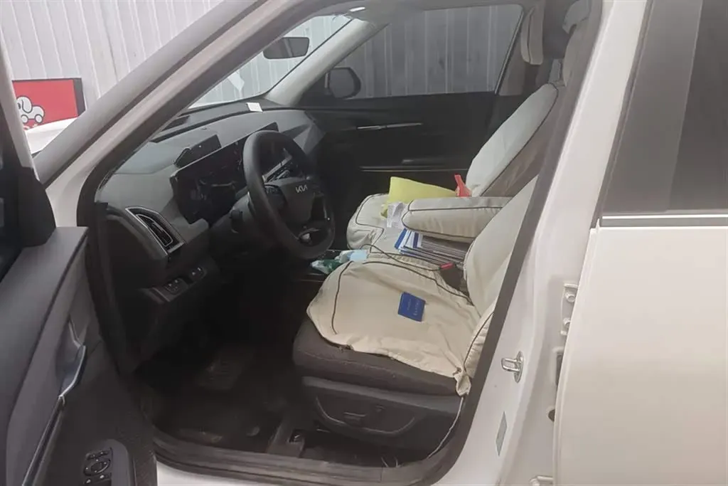 2024 Kia EV5 BEV 64.2KWH,autocango,china used car exporter,china ev exporter,chinese used car exporter,chinese used ev exporter