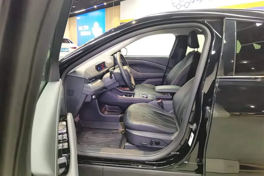 2021 Ford Mustang Mach-E BEV 61.5KWH,autocango,china used car exporter,china ev exporter,chinese used car exporter,chinese used ev exporter