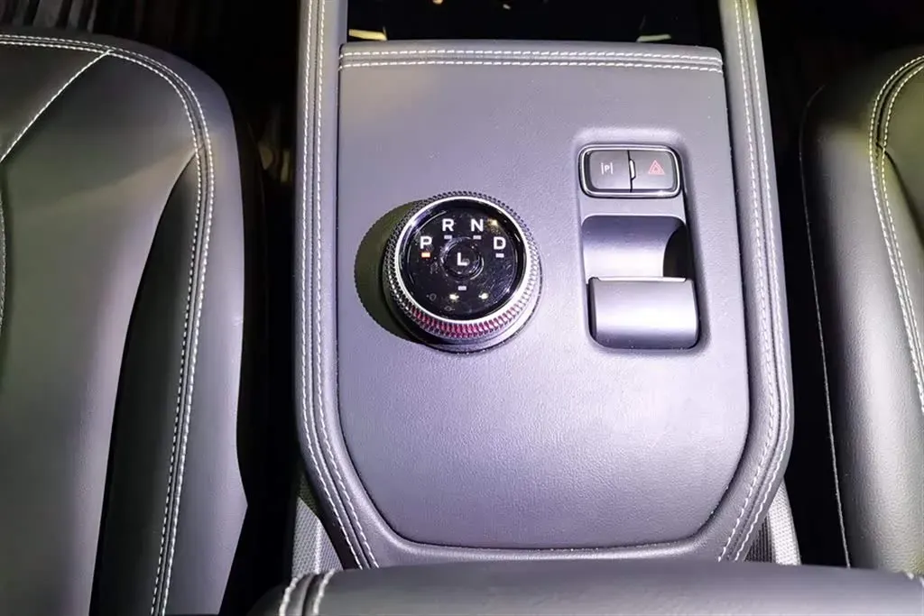 2021 Ford Mustang Mach-E BEV 61.5KWH,autocango,china used car exporter,china ev exporter,chinese used car exporter,chinese used ev exporter