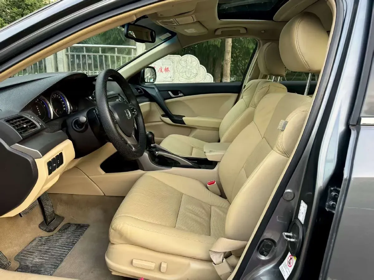 2009 Honda Spirior 2.4L 181HP L4 5AT,autocango,china used car exporter,china ev exporter,chinese used car exporter,chinese used ev exporter