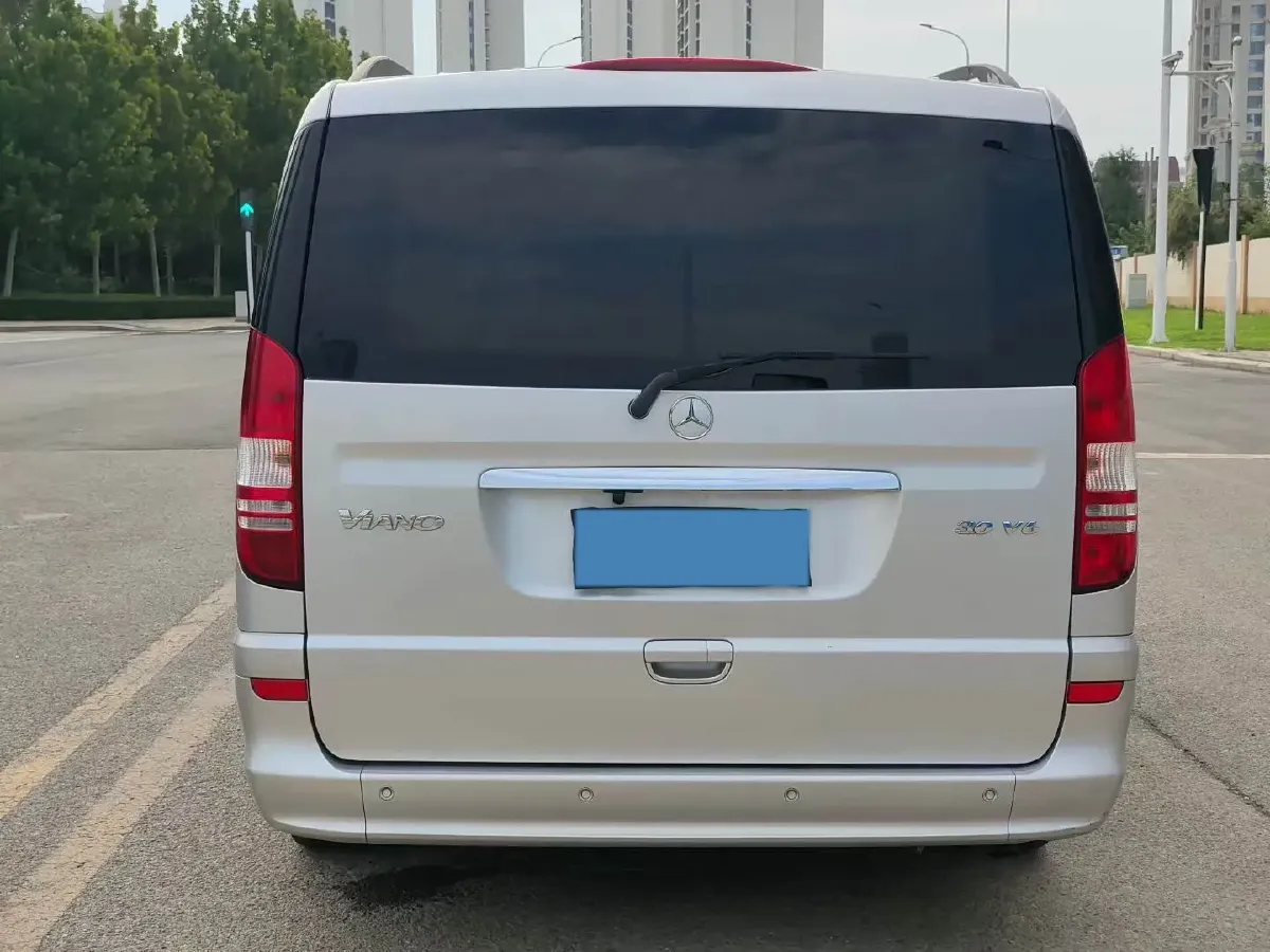 2013 Mercedes-Benz Viano 3.0L 224HP V6 5AT,autocango,china used car exporter,china ev exporter,chinese used car exporter,chinese used ev exporter