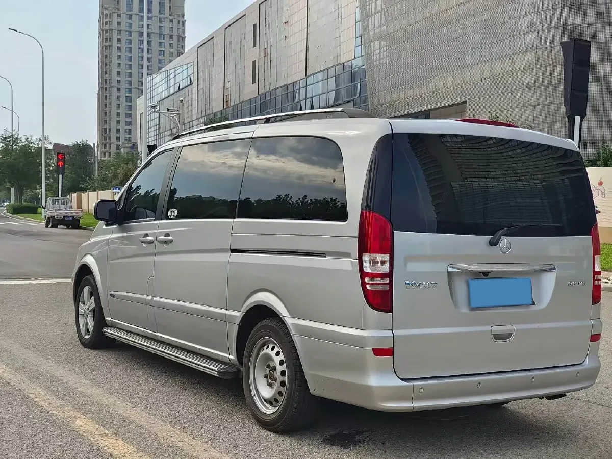 2013 Mercedes-Benz Viano 3.0L 224HP V6 5AT,autocango,china used car exporter,china ev exporter,chinese used car exporter,chinese used ev exporter