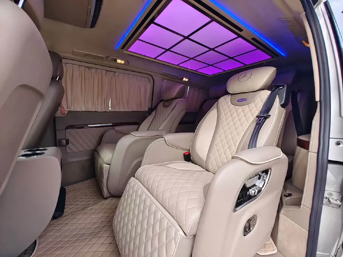 2013 Mercedes-Benz Viano 3.0L 224HP V6 5AT,autocango,china used car exporter,china ev exporter,chinese used car exporter,chinese used ev exporter