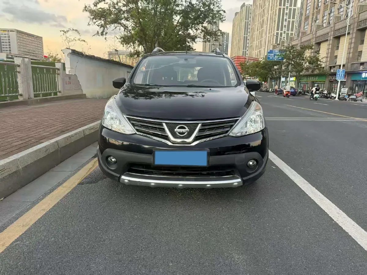 2013 Nissan Livina 1.6L 124HP L4 CVT,autocango,china used car exporter,china ev exporter,chinese used car exporter,chinese used ev exporter