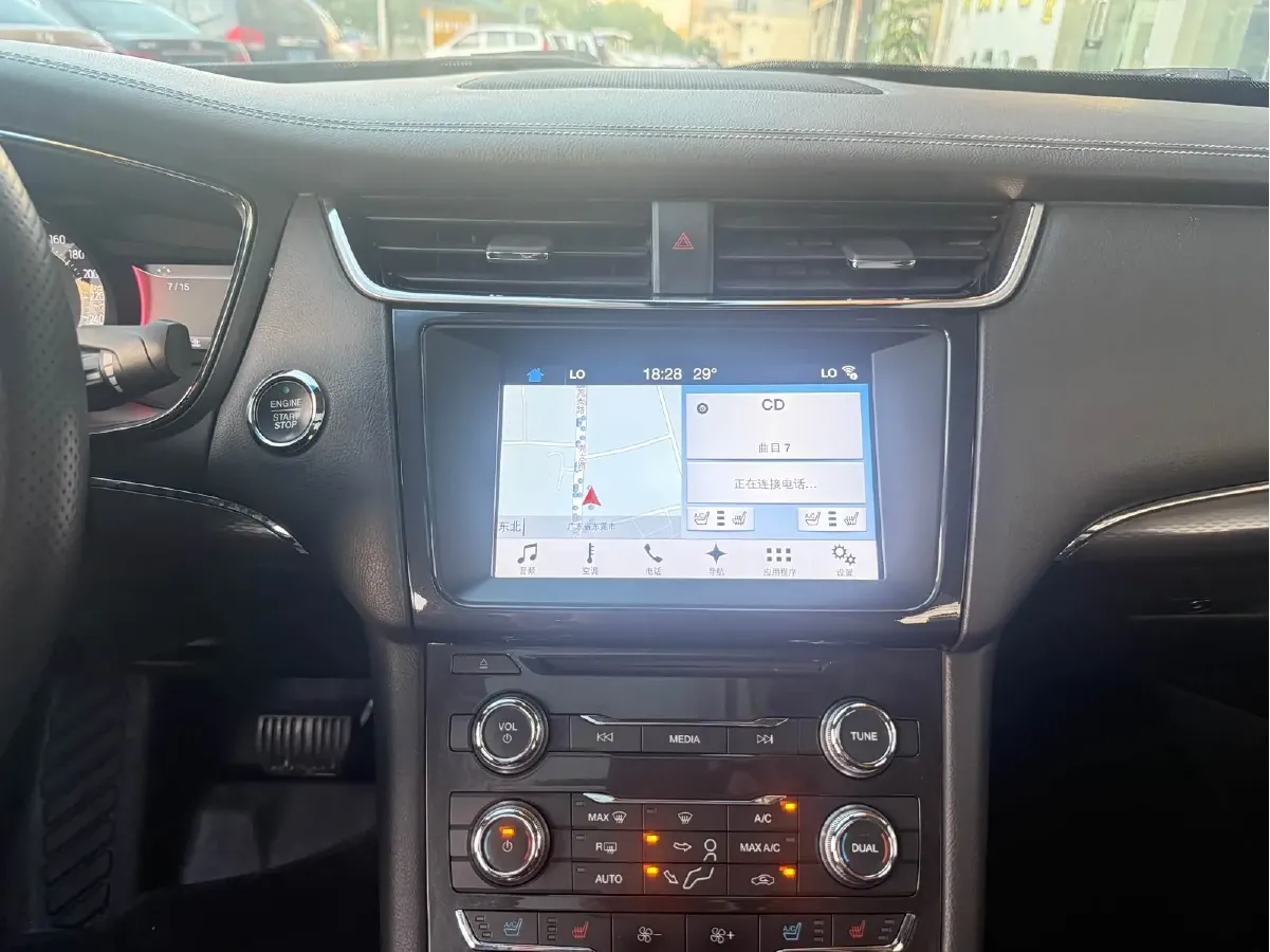 2017 Ford Taurus 2.0T 245HP L4 6AT,autocango,china used car exporter,china ev exporter,chinese used car exporter,chinese used ev exporter