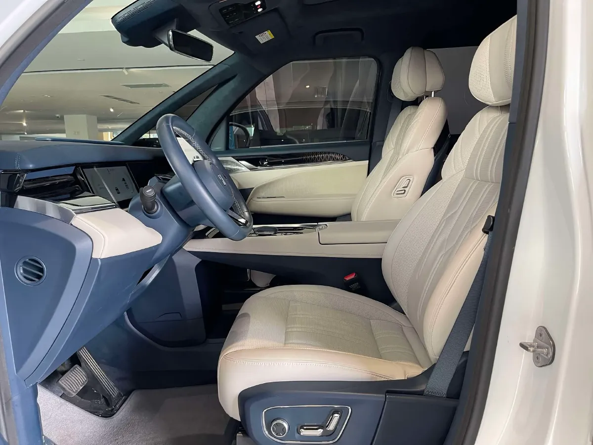 2022 Zeekr 009 BEV 116KWH,autocango,china used car exporter,china ev exporter,chinese used car exporter,chinese used ev exporter