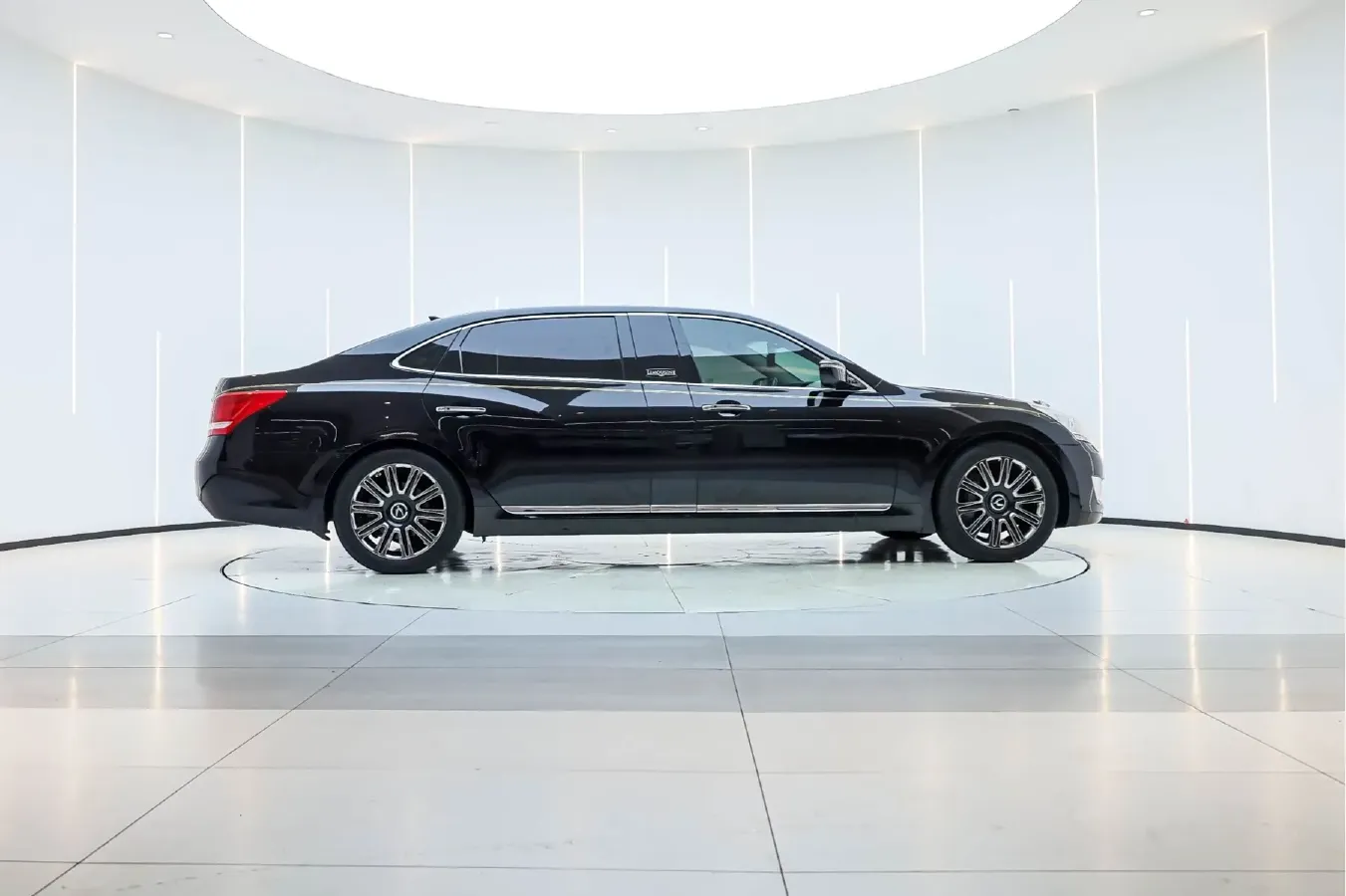 2014 Hyundai Equus 3.8L 335HP V6 8AT,autocango,china used car exporter,china ev exporter,chinese used car exporter,chinese used ev exporter