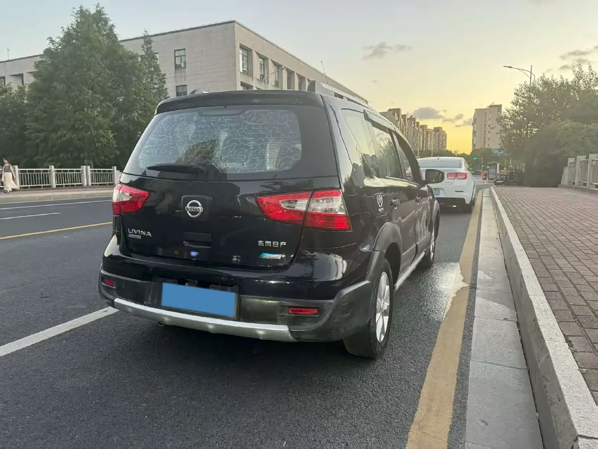 2013 Nissan Livina 1.6L 124HP L4 CVT,autocango,china used car exporter,china ev exporter,chinese used car exporter,chinese used ev exporter