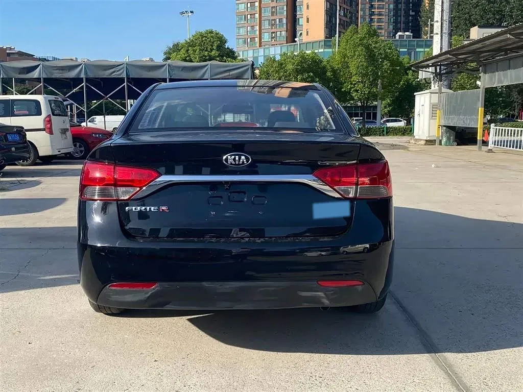 2014 Kia Forte 1.6L 123HP L4 4AT,autocango,china used car exporter,china ev exporter,chinese used car exporter,chinese used ev exporter