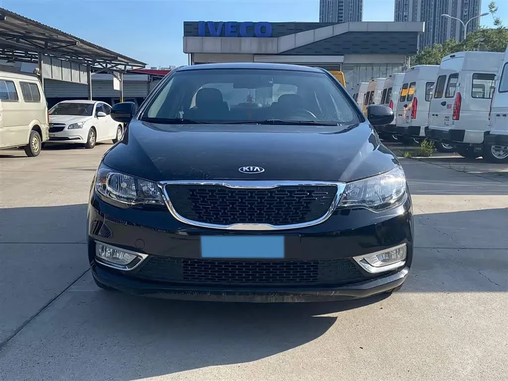 2014 Kia Forte 1.6L 123HP L4 4AT,autocango,china used car exporter,china ev exporter,chinese used car exporter,chinese used ev exporter