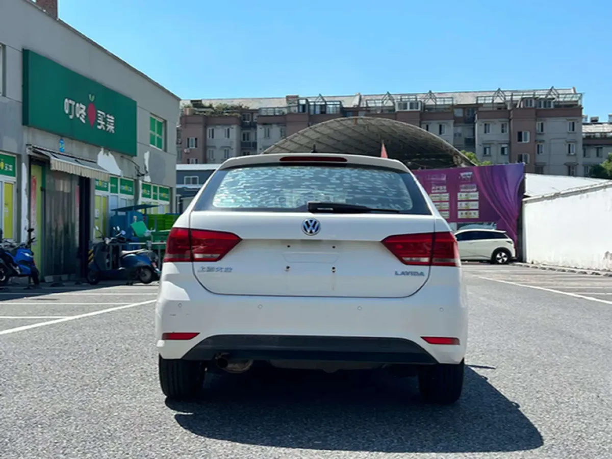 2015 Volkswagen Gran Lavida 1.6L 110HP L4 5MT,autocango,china used car exporter,china ev exporter,chinese used car exporter,chinese used ev exporter