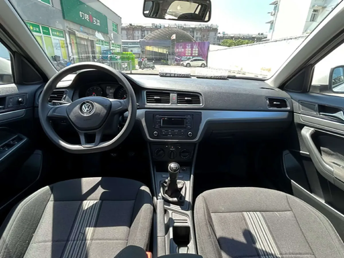 2015 Volkswagen Gran Lavida 1.6L 110HP L4 5MT,autocango,china used car exporter,china ev exporter,chinese used car exporter,chinese used ev exporter