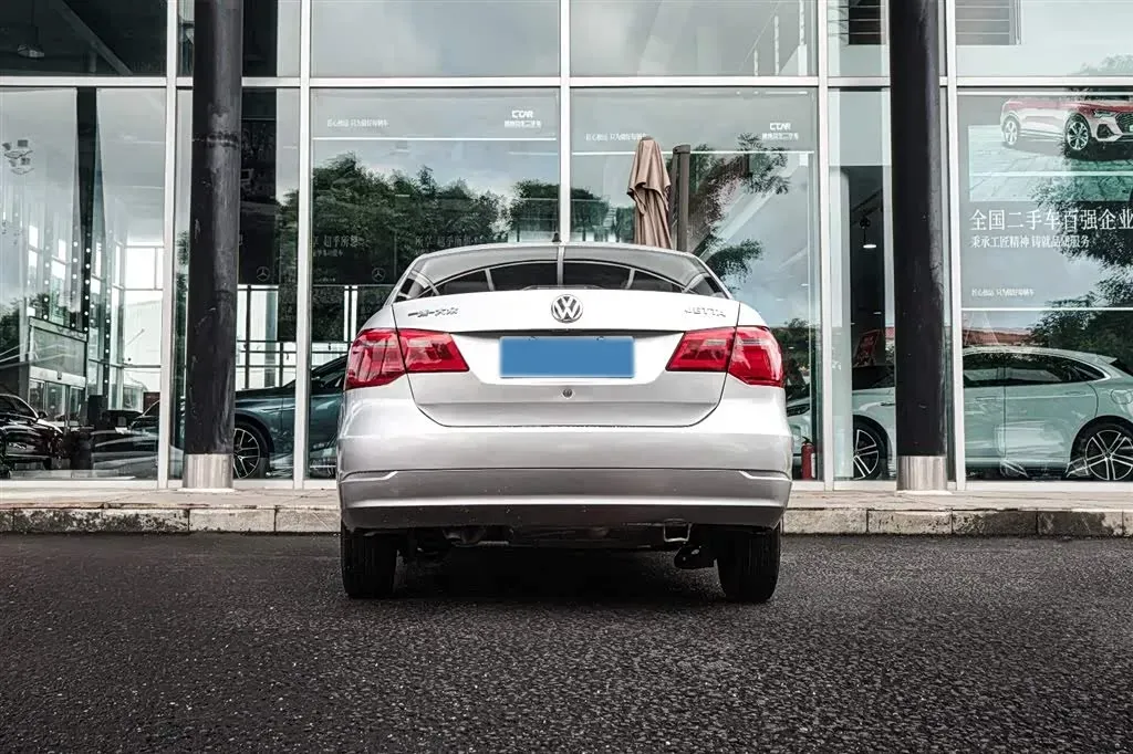 2015 Volkswagen Jetta 1.6L 110HP L4 6AT,autocango,china used car exporter,china ev exporter,chinese used car exporter,chinese used ev exporter
