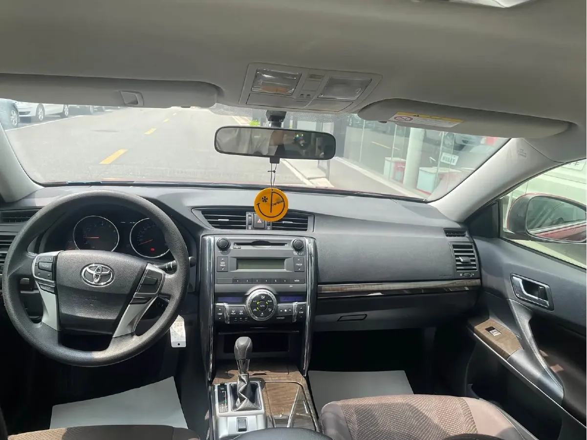 2013 Toyota Reiz 2.5L 193HP V6 6AT,autocango,china used car exporter,china ev exporter,chinese used car exporter,chinese used ev exporter