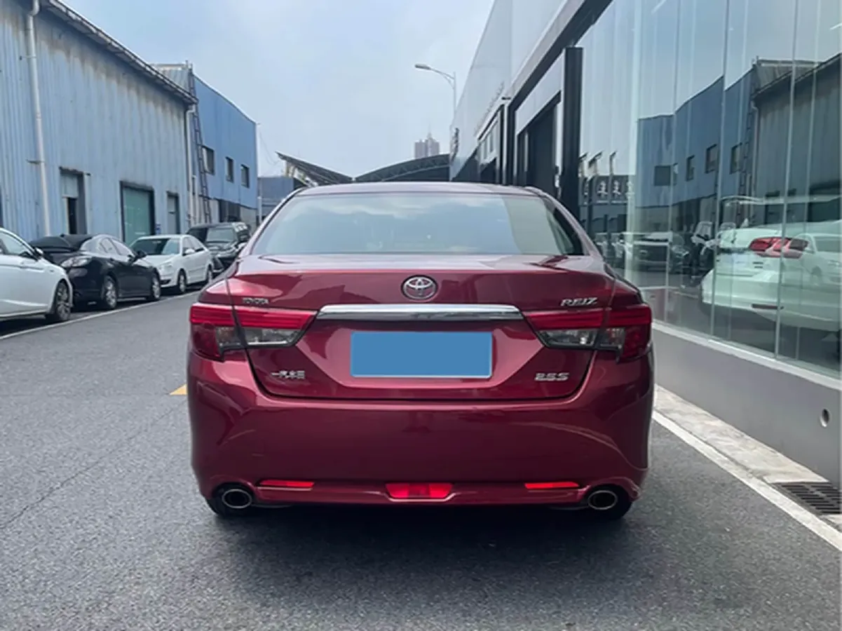 2013 Toyota Reiz 2.5L 193HP V6 6AT,autocango,china used car exporter,china ev exporter,chinese used car exporter,chinese used ev exporter