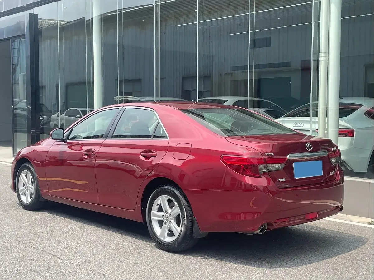 2013 Toyota Reiz 2.5L 193HP V6 6AT,autocango,china used car exporter,china ev exporter,chinese used car exporter,chinese used ev exporter