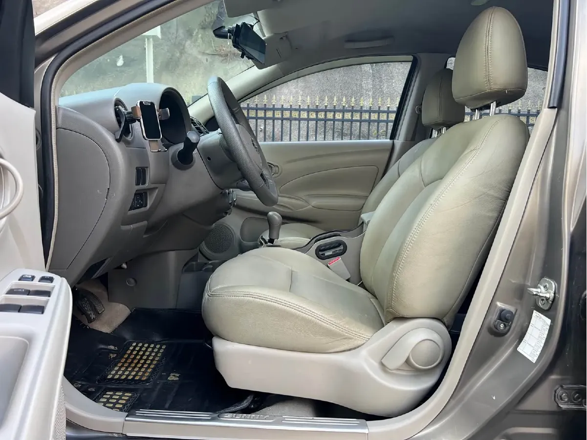 2011 Nissan Sunny 1.5L 112HP L4 5MT,autocango,china used car exporter,china ev exporter,chinese used car exporter,chinese used ev exporter