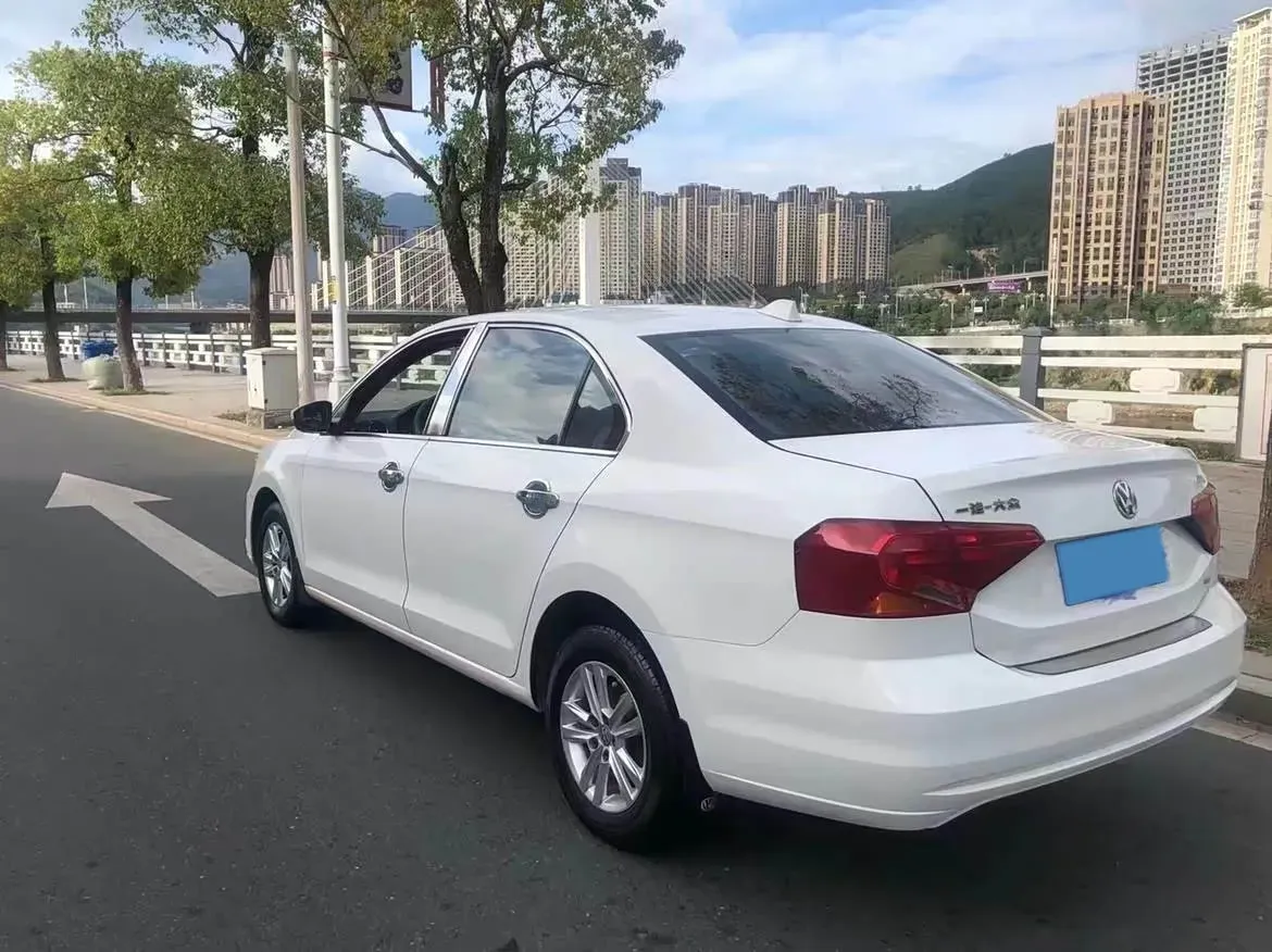 2015 Volkswagen Jetta 1.6L 110HP L4 6AT,autocango,china used car exporter,china ev exporter,chinese used car exporter,chinese used ev exporter