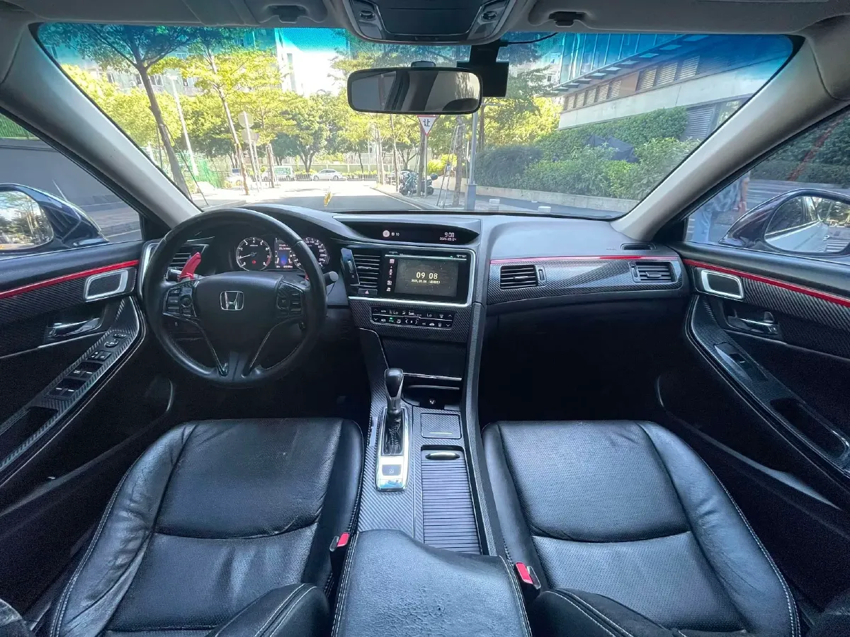 2015 Honda Spirior 2.0L 155HP L4 CVT,autocango,china used car exporter,china ev exporter,chinese used car exporter,chinese used ev exporter