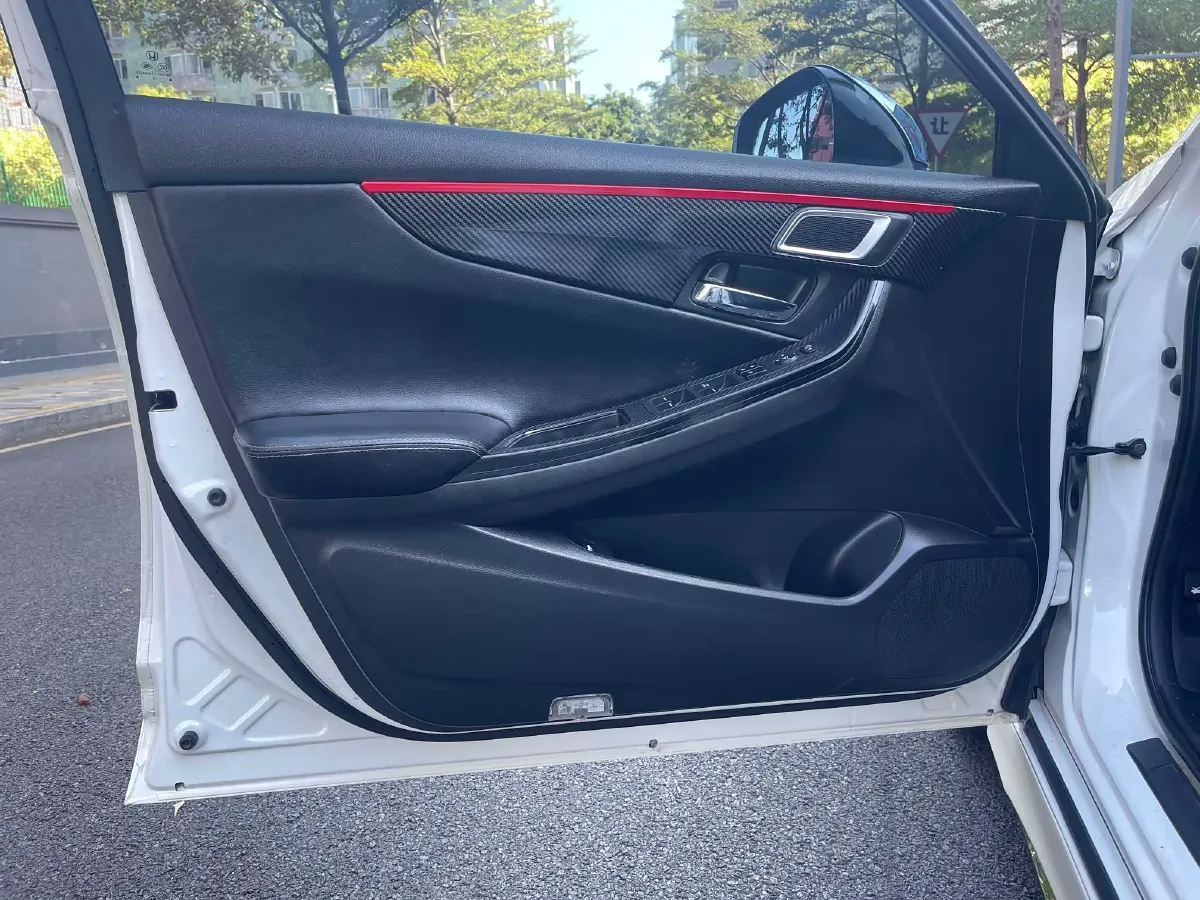 2015 Honda Spirior 2.0L 155HP L4 CVT,autocango,china used car exporter,china ev exporter,chinese used car exporter,chinese used ev exporter