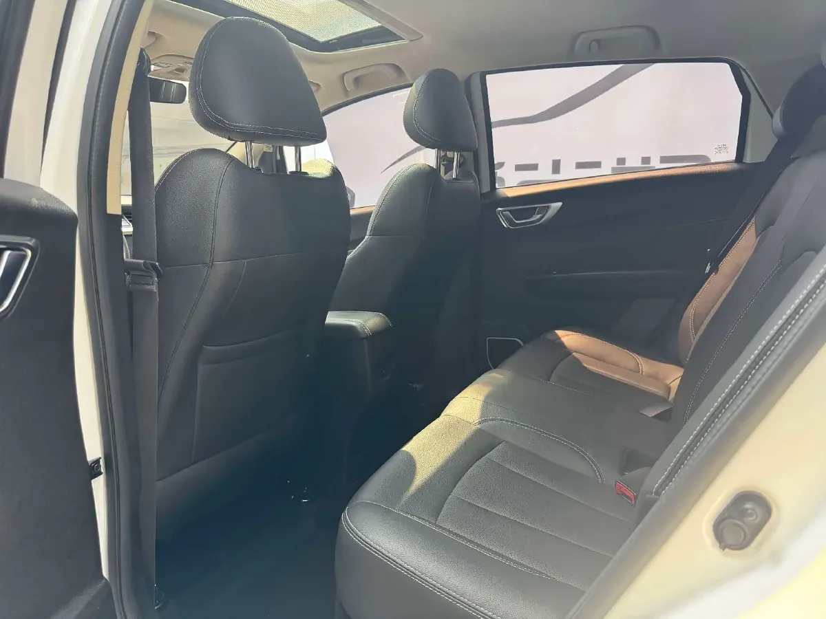 2019 Geely Vision X3 1.5L 109HP L4 CVT,autocango,china used car exporter,china ev exporter,chinese used car exporter,chinese used ev exporter