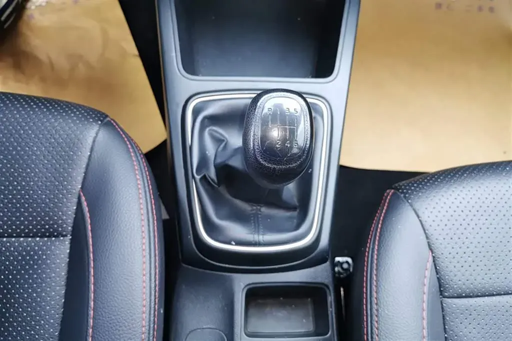 2017 Kia K2 1.4L 100HP L4 6MT,autocango,china used car exporter,china ev exporter,chinese used car exporter,chinese used ev exporter