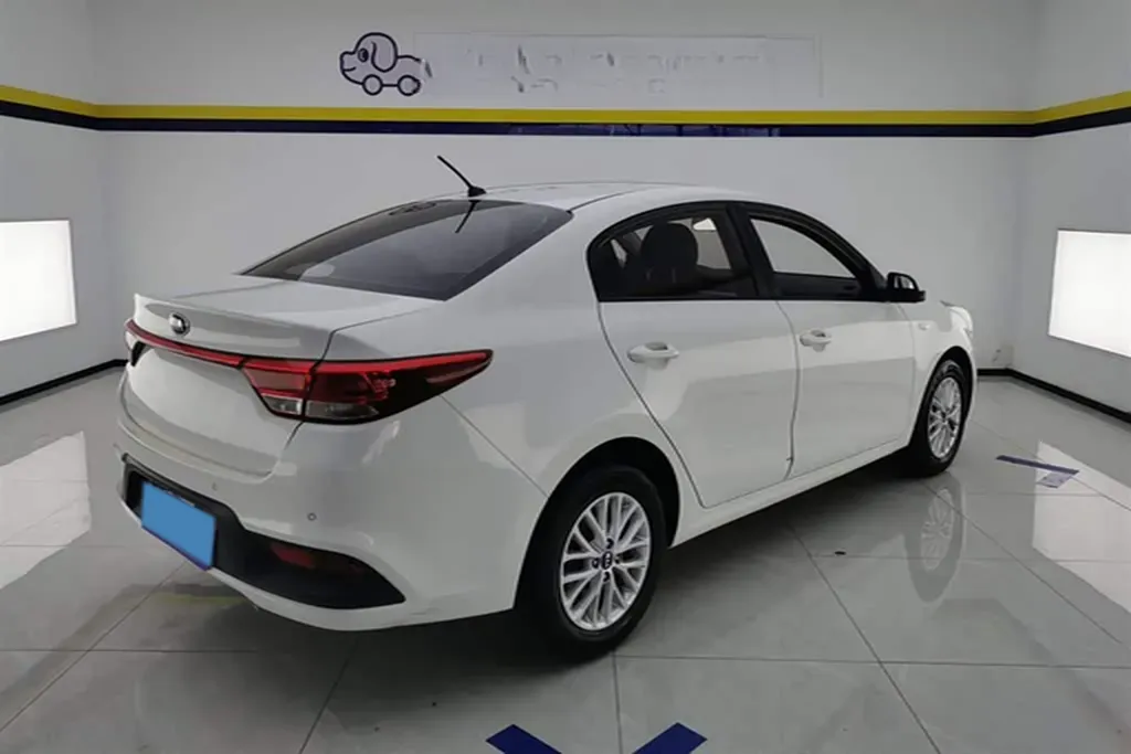 2017 Kia K2 1.4L 100HP L4 6MT,autocango,china used car exporter,china ev exporter,chinese used car exporter,chinese used ev exporter