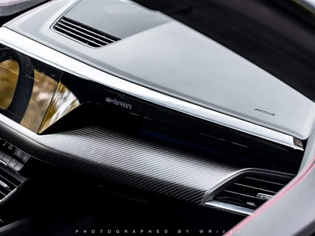 2023 Audi RS e-tron GT 2AT BEV 93.4KWH,autocango,china used car exporter,china ev exporter,chinese used car exporter,chinese used ev exporter