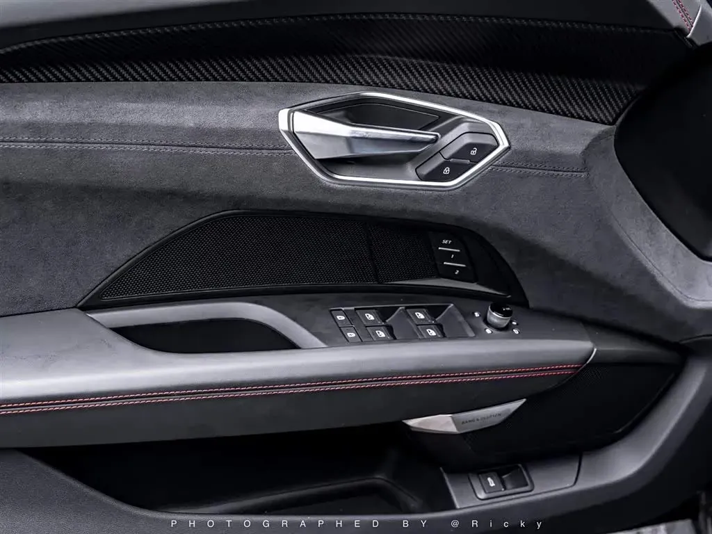 2023 Audi RS e-tron GT 2AT BEV 93.4KWH,autocango,china used car exporter,china ev exporter,chinese used car exporter,chinese used ev exporter