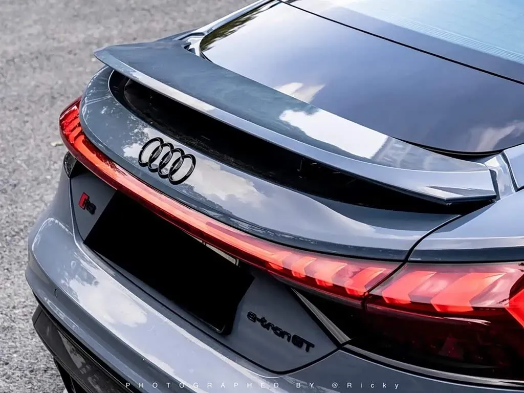 2023 Audi RS e-tron GT 2AT BEV 93.4KWH,autocango,china used car exporter,china ev exporter,chinese used car exporter,chinese used ev exporter