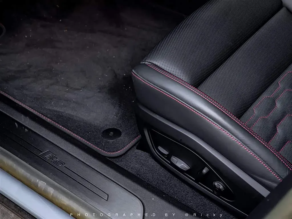 2023 Audi RS e-tron GT 2AT BEV 93.4KWH,autocango,china used car exporter,china ev exporter,chinese used car exporter,chinese used ev exporter