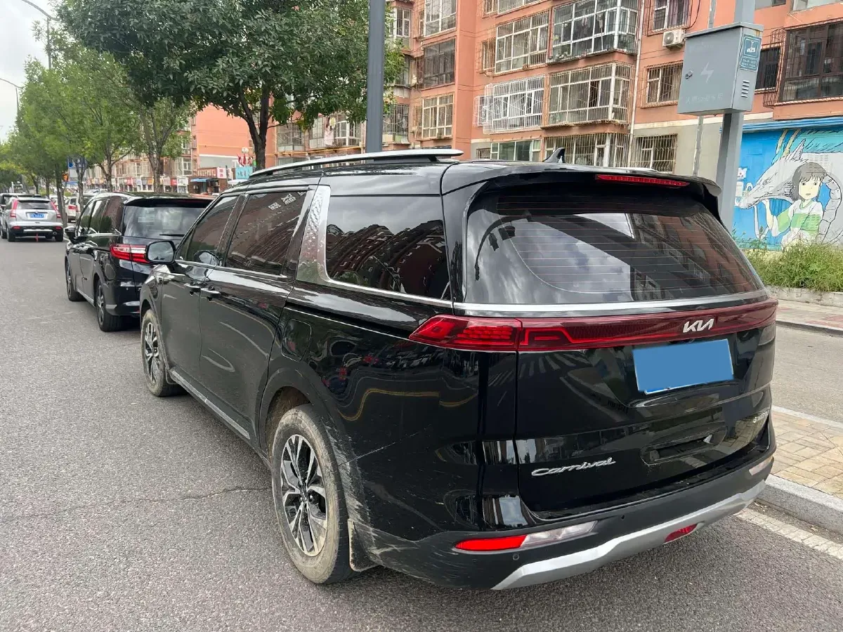 2021 Kia Carnival 2.0T 233HP L4 8AT,autocango,china used car exporter,china ev exporter,chinese used car exporter,chinese used ev exporter