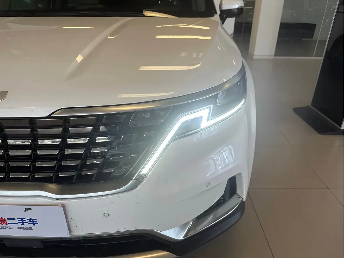 2021 Kia Carnival 2.0T 233HP L4 8AT,autocango,china used car exporter,china ev exporter,chinese used car exporter,chinese used ev exporter