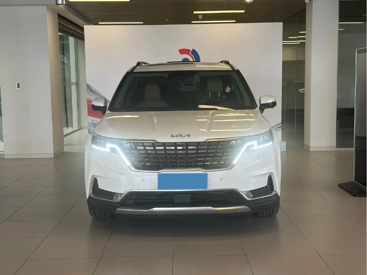 2021 Kia Carnival 2.0T 233HP L4 8AT,autocango,china used car exporter,china ev exporter,chinese used car exporter,chinese used ev exporter