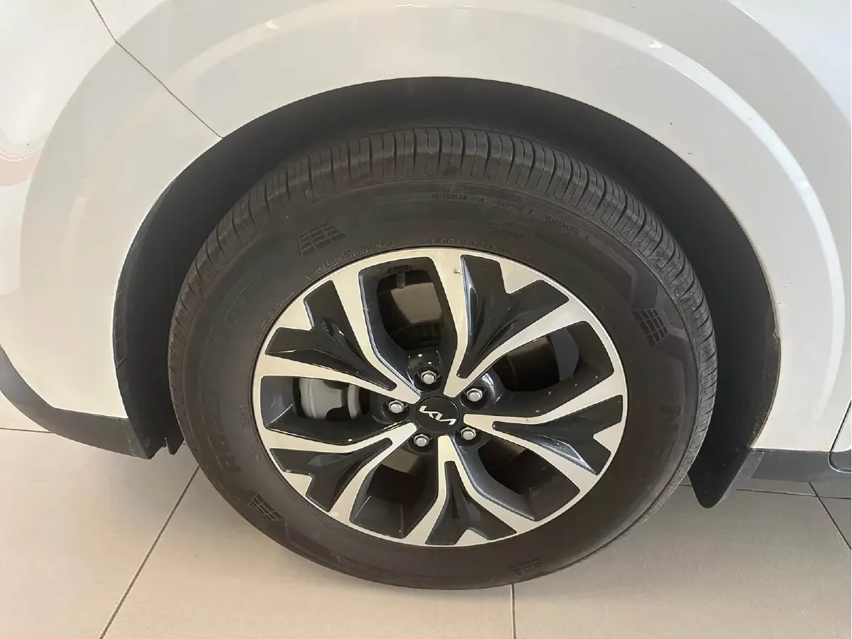 2021 Kia Carnival 2.0T 233HP L4 8AT,autocango,china used car exporter,china ev exporter,chinese used car exporter,chinese used ev exporter