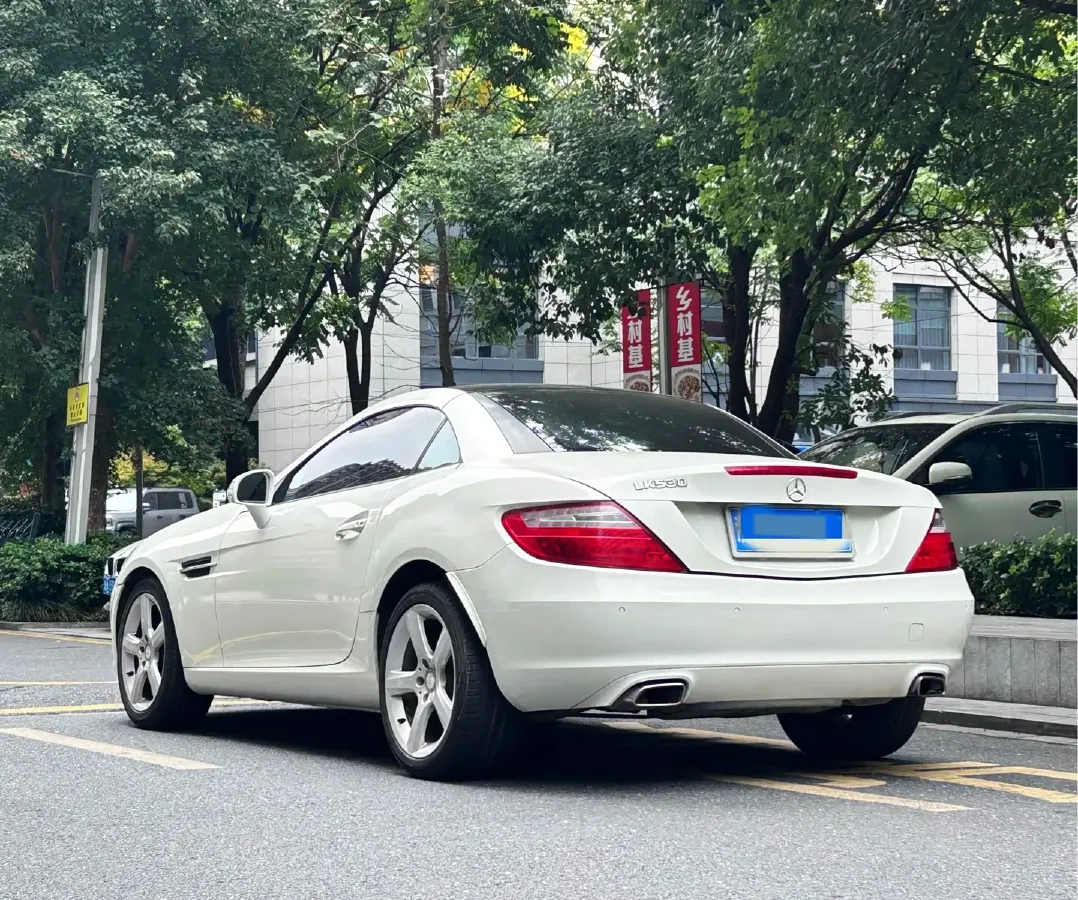2011 Mercedes-Benz SLK Class 1.8T 184HP L4 7AT,autocango,china used car exporter,china ev exporter,chinese used car exporter,chinese used ev exporter