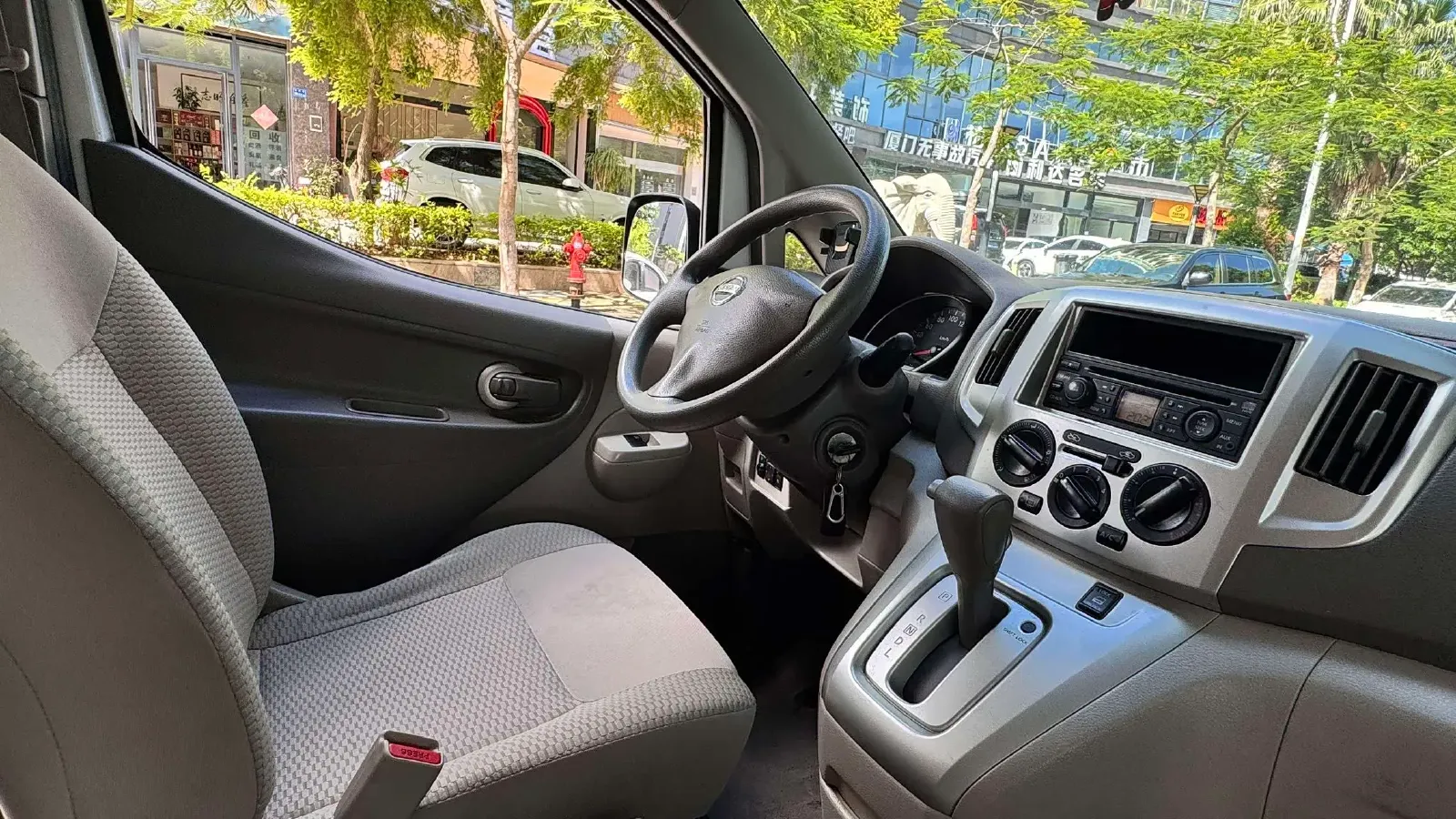 2014 Nissan NV200 1.6L 124HP L4 CVT,autocango,china used car exporter,china ev exporter,chinese used car exporter,chinese used ev exporter