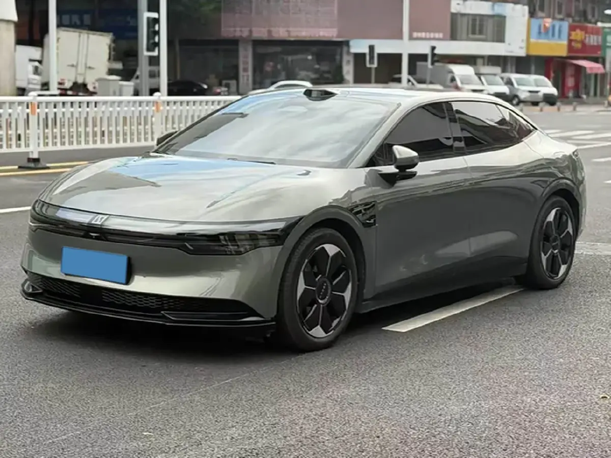 2024 Zeekr 007 BEV 75KWH