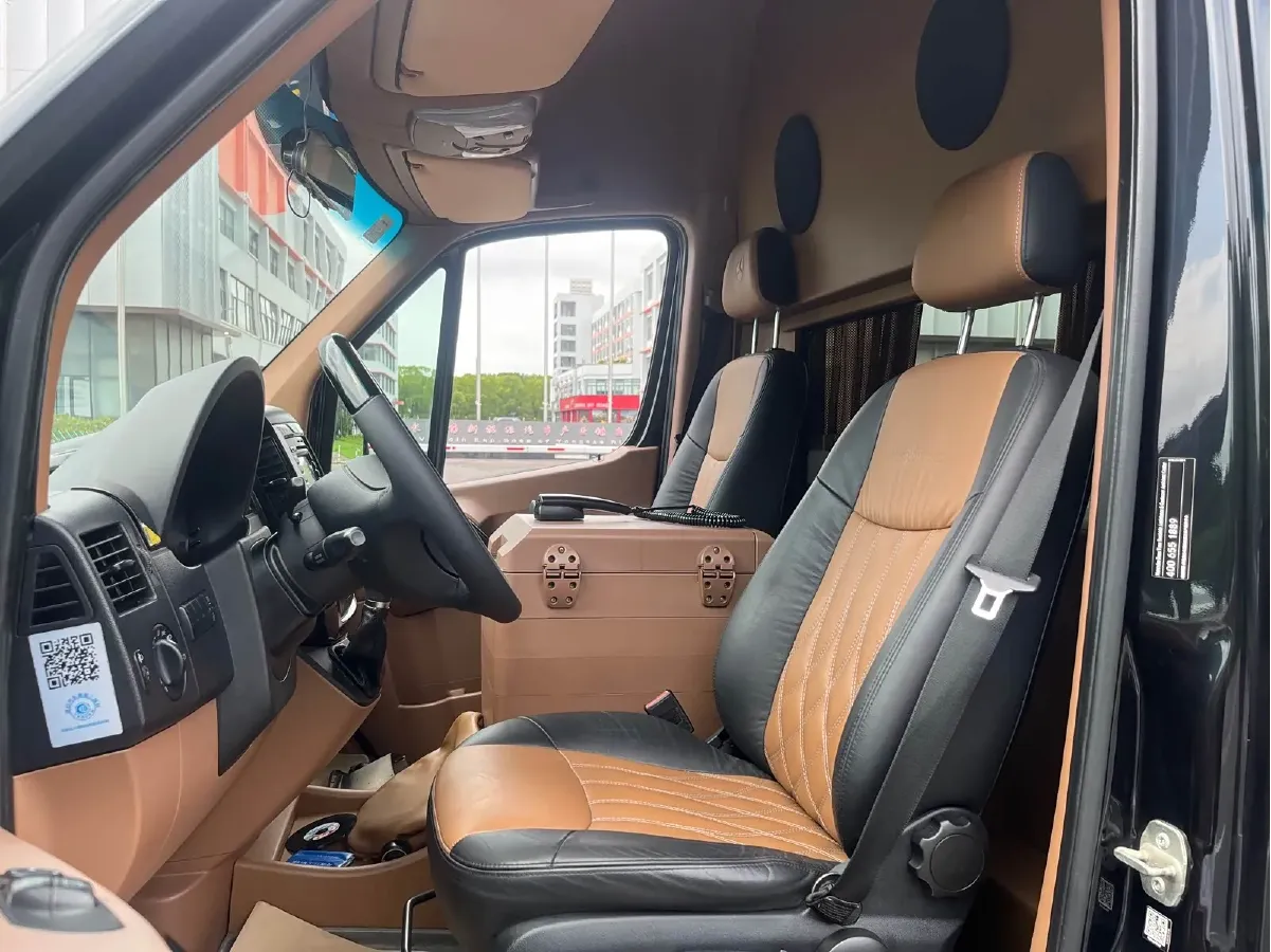 2015 Nissan Quest 3.5L 277HP V6 CVT,autocango,china used car exporter,china ev exporter,chinese used car exporter,chinese used ev exporter