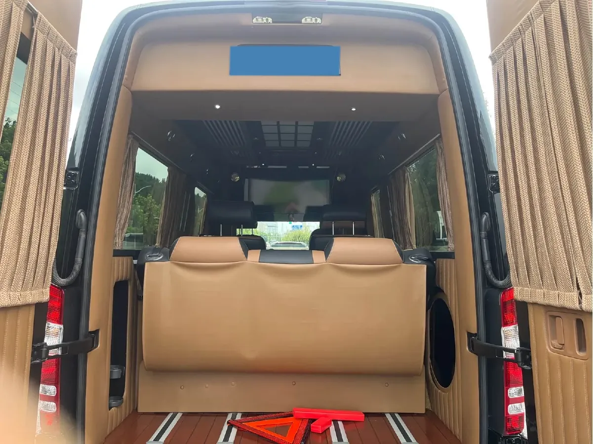 2015 Nissan Quest 3.5L 277HP V6 CVT,autocango,china used car exporter,china ev exporter,chinese used car exporter,chinese used ev exporter