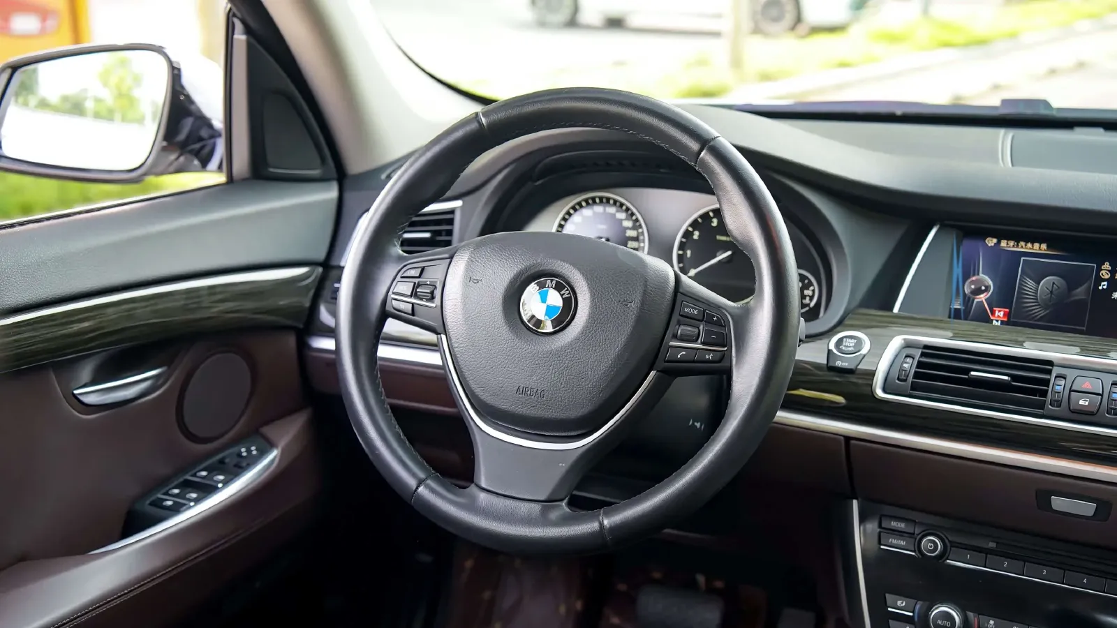 2014 BMW 5 Series GT 2.0T 245HP L4 8AT,autocango,china used car exporter,china ev exporter,chinese used car exporter,chinese used ev exporter