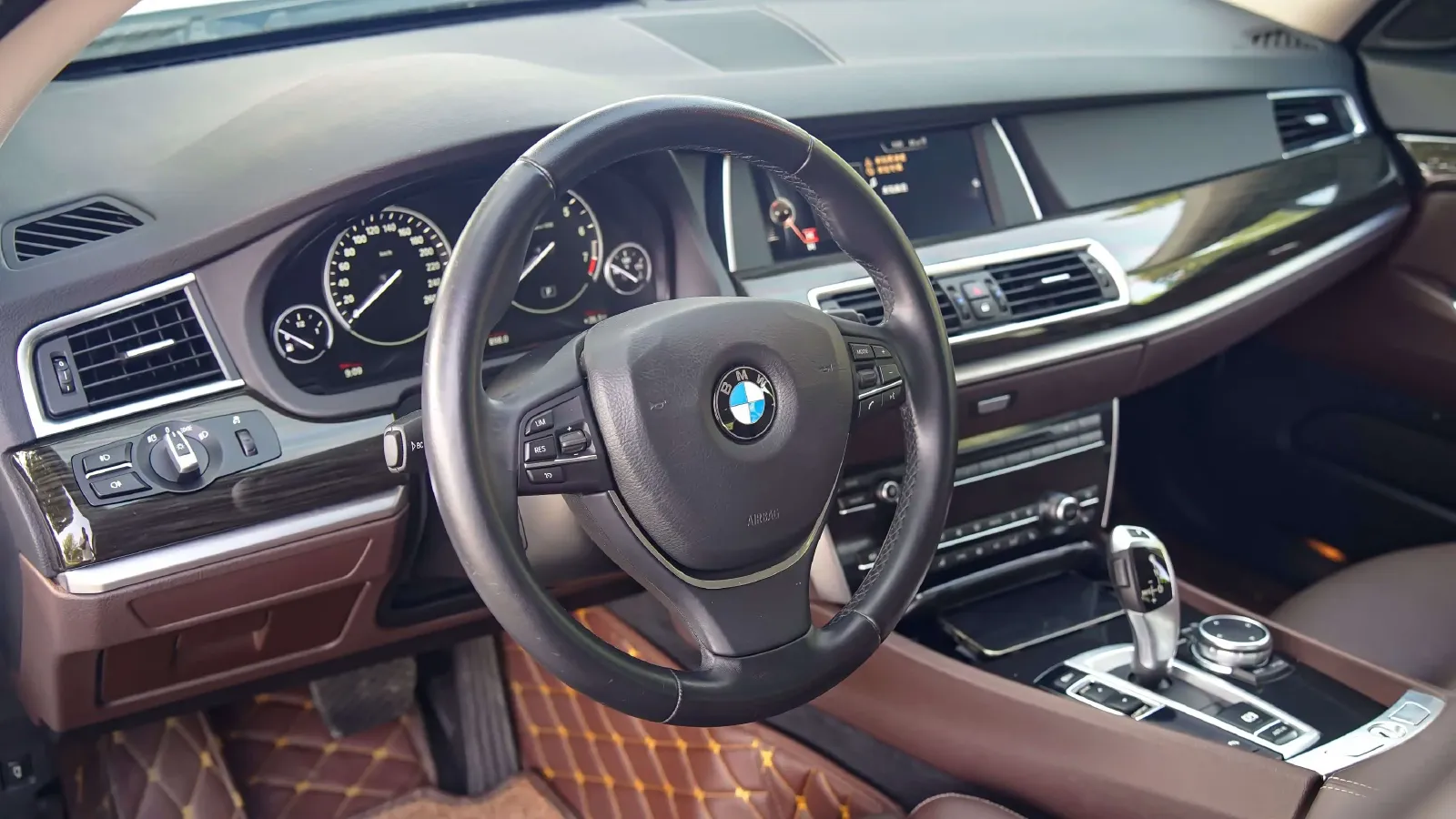 2014 BMW 5 Series GT 2.0T 245HP L4 8AT,autocango,china used car exporter,china ev exporter,chinese used car exporter,chinese used ev exporter