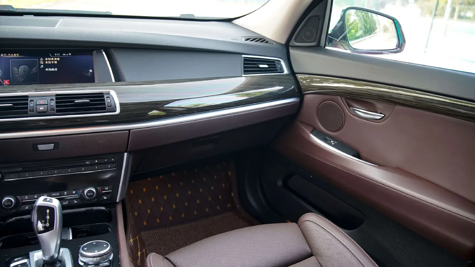 2014 BMW 5 Series GT 2.0T 245HP L4 8AT,autocango,china used car exporter,china ev exporter,chinese used car exporter,chinese used ev exporter