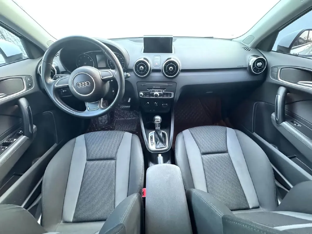 2016 Audi A1 1.4T 125HP L4 7DCT,autocango,china used car exporter,china ev exporter,chinese used car exporter,chinese used ev exporter