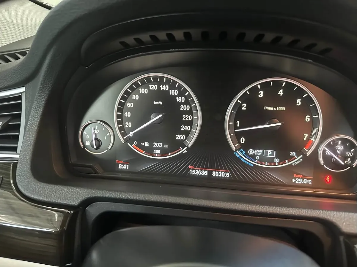 2015 BMW 5 Series GT 3.0T 306HP L6 8AT,autocango,china used car exporter,china ev exporter,chinese used car exporter,chinese used ev exporter